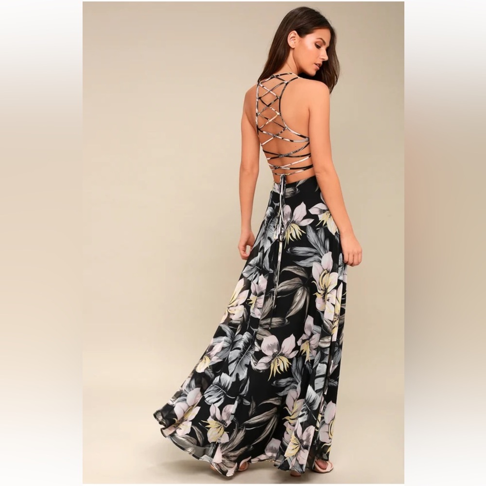 Lulu’s Love Abloom flowy Black Floral flower coquette Lace-Up Maxi Dress Snall